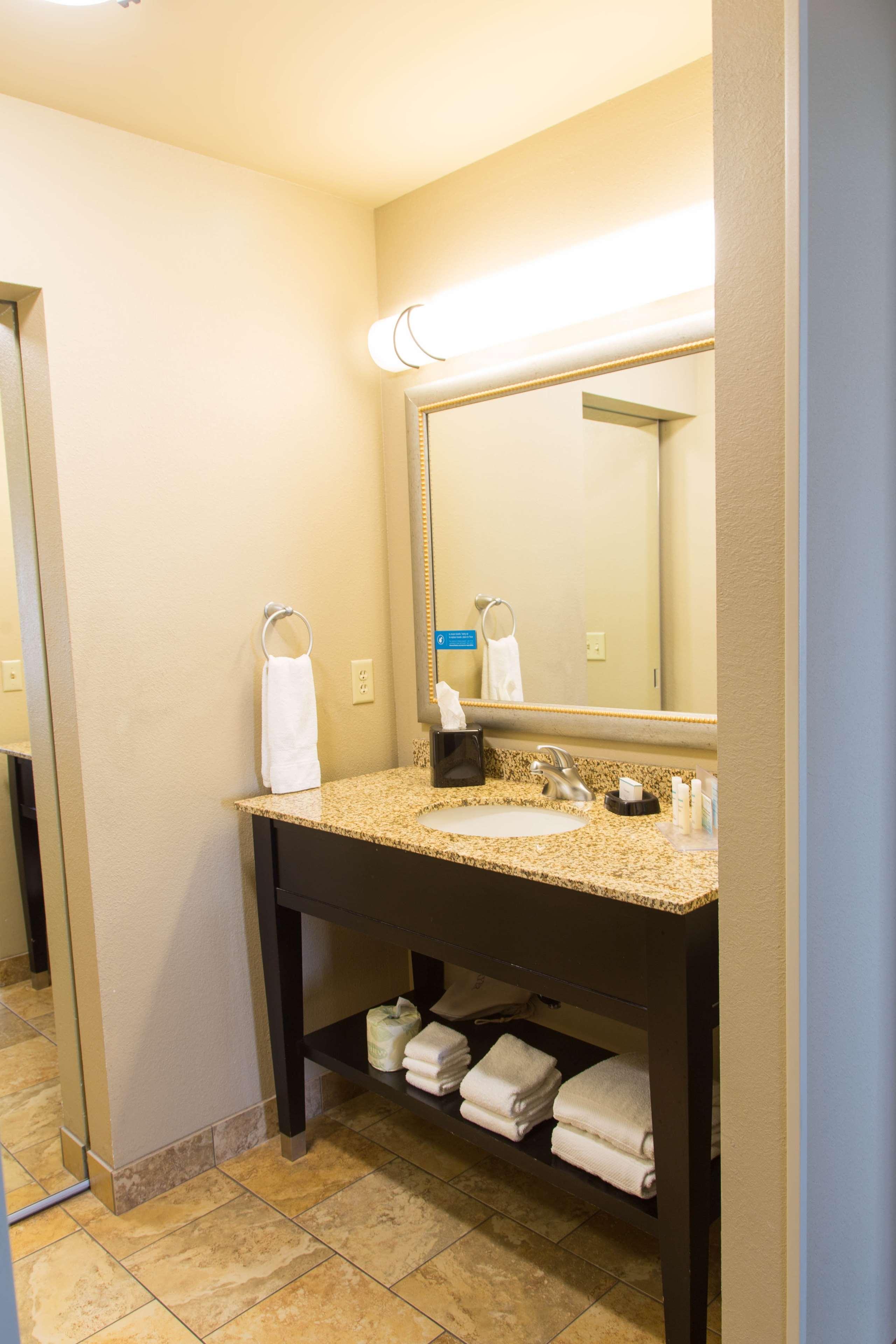 Hampton Inn & Suites Dodge City Boot Hill Casino Zewnętrze zdjęcie
